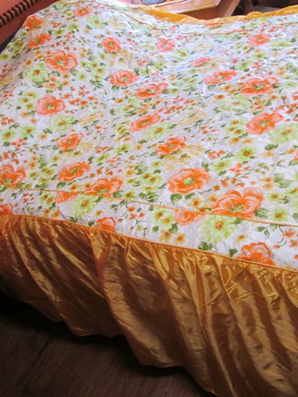 cottage core boho 60s orange floral poppy bedspread with ruffle hem 72 w x 90